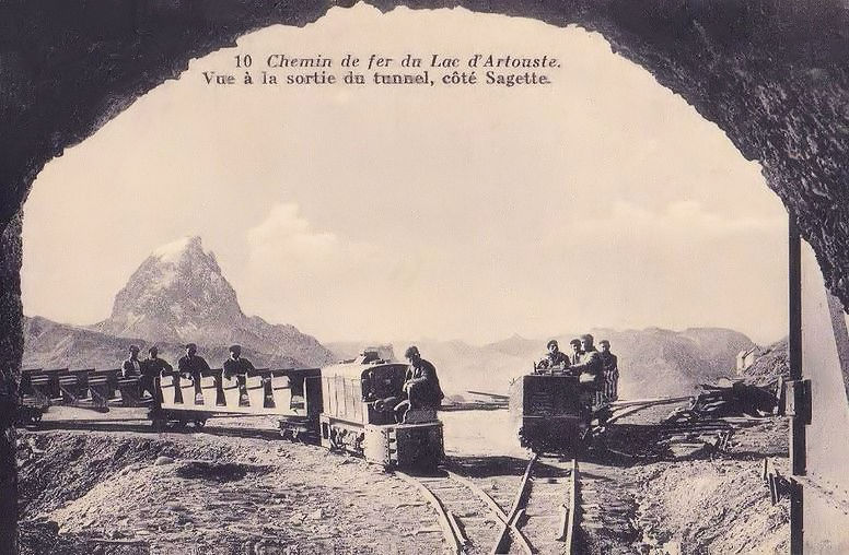 Tunnel