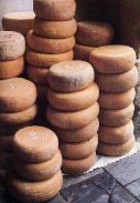 Fromage de Laruns, photo H Butel.
